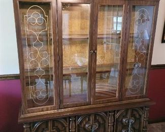 China cabinet 