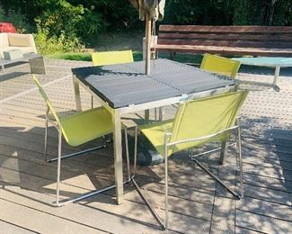 Quality Outdoor Furnishings, 6 Piece Patio (Table, Four Chairs, Umbrella)