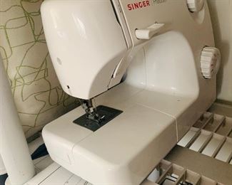 Singer Sewing Machine