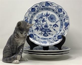 Meissen Porcelain 9.25" Plates, Set of Four (4), in Blue Onion