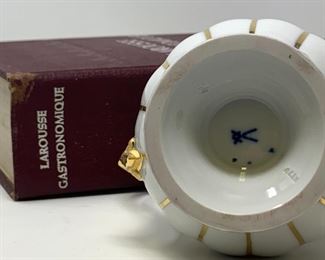 Meissen Porcelain X Form Gold Bronze Seven Piece Coffee/Tea Set