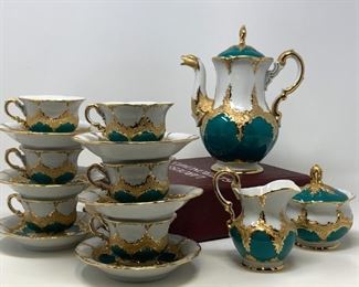 Meissen Porcelain B Form Russian Green and Gold Coffee Tea Set, Fifteen (15) Pieces