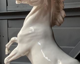 A Horse Named Maestoso, Large Horse Figurine, by Erich Oehme for Meissen
