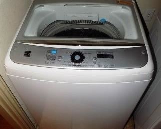 2015 Kenmore Washing Machine. Like-new!  $400.