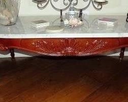 Queen Anne Oval Marble-top Coffee table