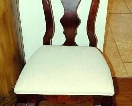 Queen Anne Formal Chair