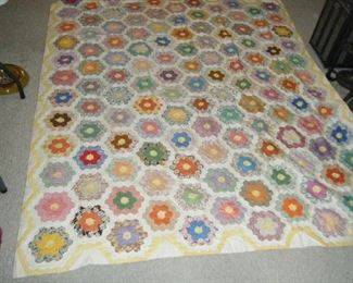 Very nice clean quilt