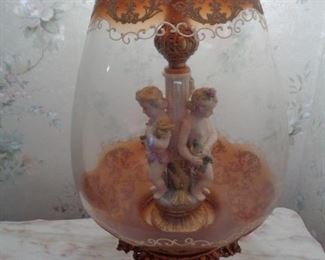 close-up of Three Graces Victorian lamp