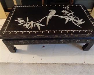 Asian small table with Mother of Pearl inlay