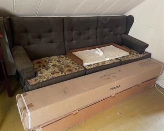 Sofa & forgot what’s in the boxes