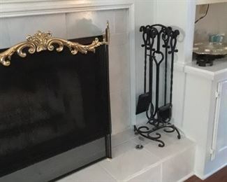 Fire screen and fireplace set