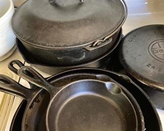 Lots of cast iron, Wagnerware & Griswold