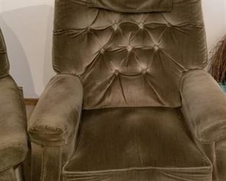La-Z-Boy Olive green swivel-rocker-recliner