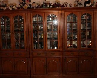 Thomasville Wall Unit Dark