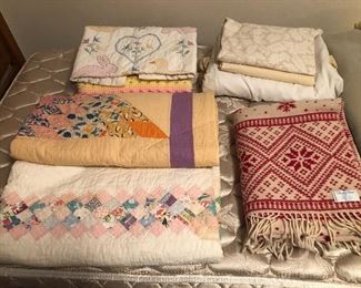 Quilts, Afghan, Wool Blankets and Bed Linens