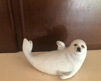 Signed Snow Pup figurine (Franklin Mint)