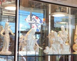 Boehme Nativity in perfect condition with storage boxes