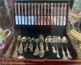 Marlborough sterling flatware set. 16   9 pc place settings. 16 serving pieces.