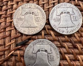 Lot 18 1951Franklin Half Dollar 3/$30.00 ungraded circulated coins 90% silver