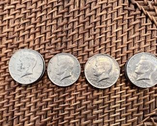 Lot 36 10 total - 1972 (4) 1973 ( 1) 1974 (2) 1976 (3) Half Dollar 10/$15  ungraded circulated coins 
