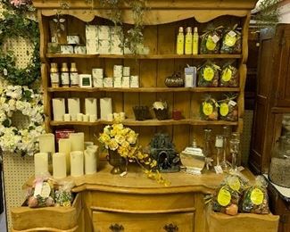 Beautiful antique pine hutch, battery operated candles, fragrant potpourri, candles, air freshener 
