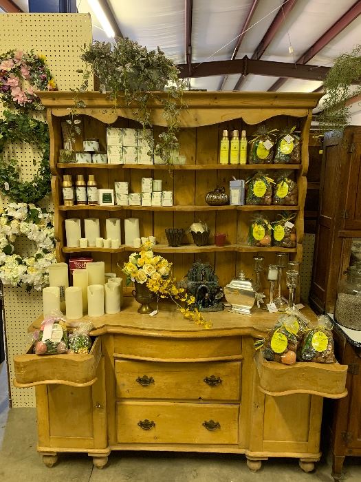Beautiful antique pine hutch, battery operated candles, fragrant potpourri, candles, air freshener 