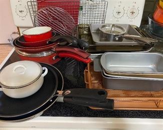 Pots and Pans, Bakeware, Racks