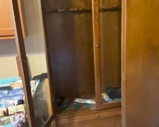 Oak Gun Cabinet 