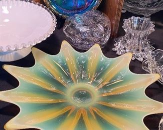 Gorgeous Yellow Fostoria Dish!