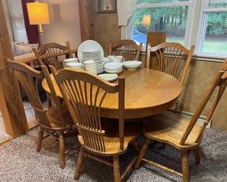 Oak Dining Table with two leaves and Six Dining Chairs