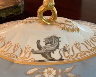 Chamberlain Worcester Warming Dish. Photo 2 of 5.