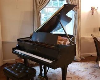 1926 Steinway & Sons Ebony Satin Gloss Finish Model M Baby Grand Piano with PlayerDisc System. Refurbished by Kurt Saphir. Formal Resale Appraisal, Available Upon Request, Performed by Piano Technician: Dornfeld Piano Tuning. Photo 2 of 12.