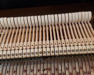 1926 Steinway & Sons Ebony Satin Gloss Finish Model M Baby Grand Piano with PlayerDisc System. Refurbished by Kurt Saphir. Formal Resale Appraisal, Available Upon Request, Performed by Piano Technician: Dornfeld Piano Tuning. Photo 8 of 12.