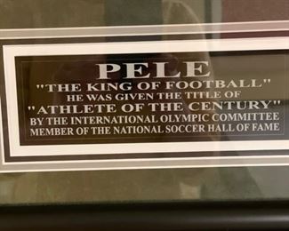 Framed autographed black & white Pele photo. Photo 2 of 3.