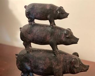 Resin Stack of Pigs1