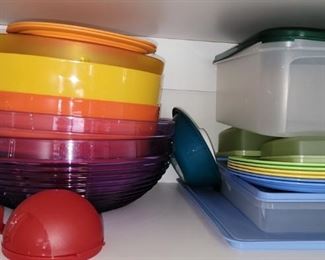 Tupperware (TONS)