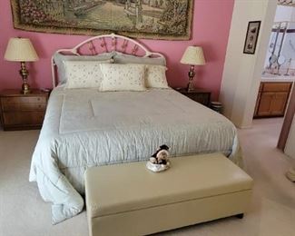 Serna bed with remote and frame