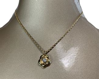 VTG CHRISTIAN DIOR GOLD & FLOWER PENDANT NECKLACE