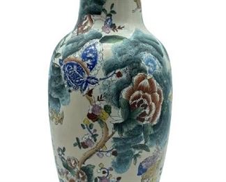 ANTIQUE OLD FAMILLE ROSE CHINESE EXPORT VASE 18"