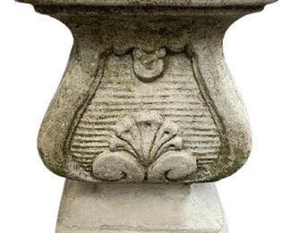 VINTAGE REGENCY STYLE OUTDOOR STONE STATUE BASE 3"