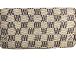 LOUIS VUITTON IVORY DAMIER AZUR ZIPPY WALLET