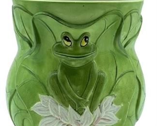 VINTAGE ROOT SHOOTS PALM BEACH FROG PLANTER 8"
