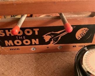 Vintage shoot the moon game- complete 