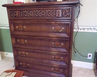 chest of drawers, 