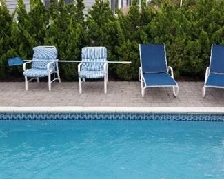 Pool furniture & deck chairs
