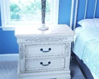 Bedroom set by Lexington furniture - two nightstands available