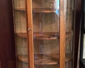 Locking Curio Cabinet w/ Key