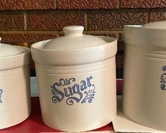 Pfaltzgraff Yorktowne Canister Sets