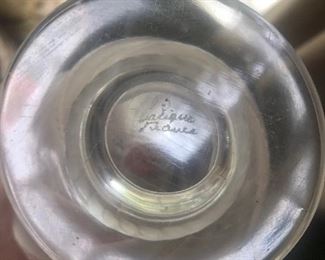 Lalique Vase signature