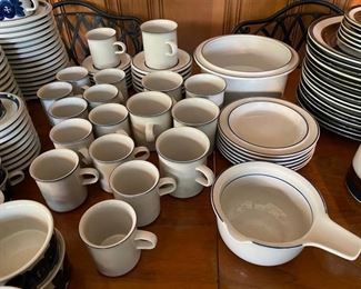 Arabia "Saimaa" 11 small mugs, 6 small saucers, 6 larger mugs, 6 larger saucers, open sauce boat, 6 salad plates, round vegetable bowl